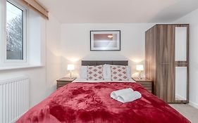 Royal Apartments - Heathrow